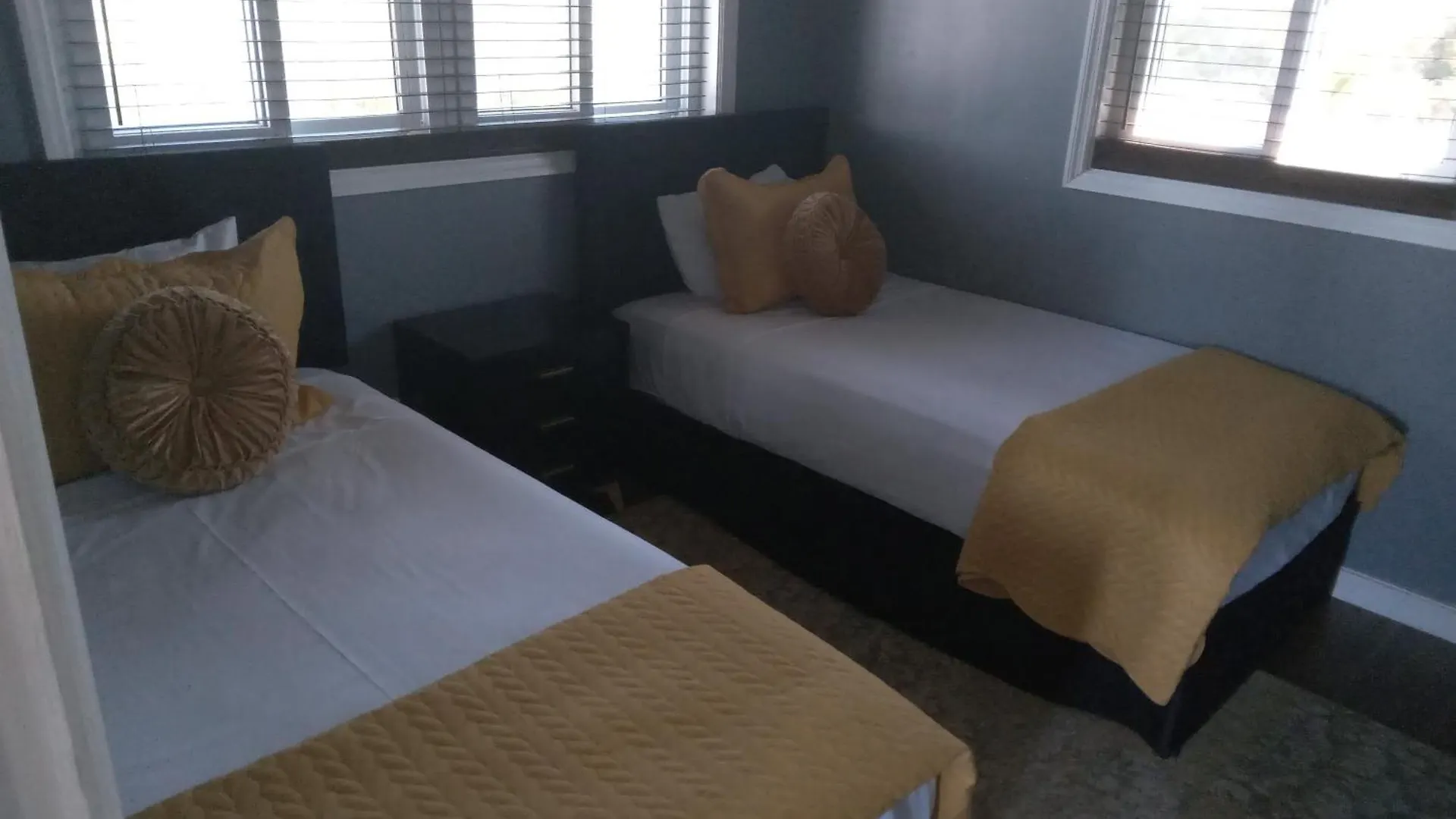 Vacation Haven Cottages Rolleville Bahamas
